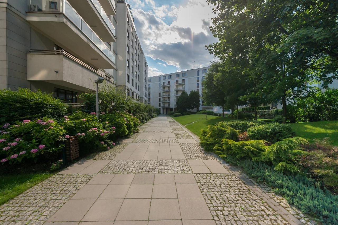 P&O Apartments Powisle Warsaw Exterior photo